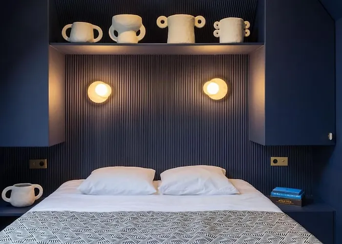 Midnight Suite - Marais
